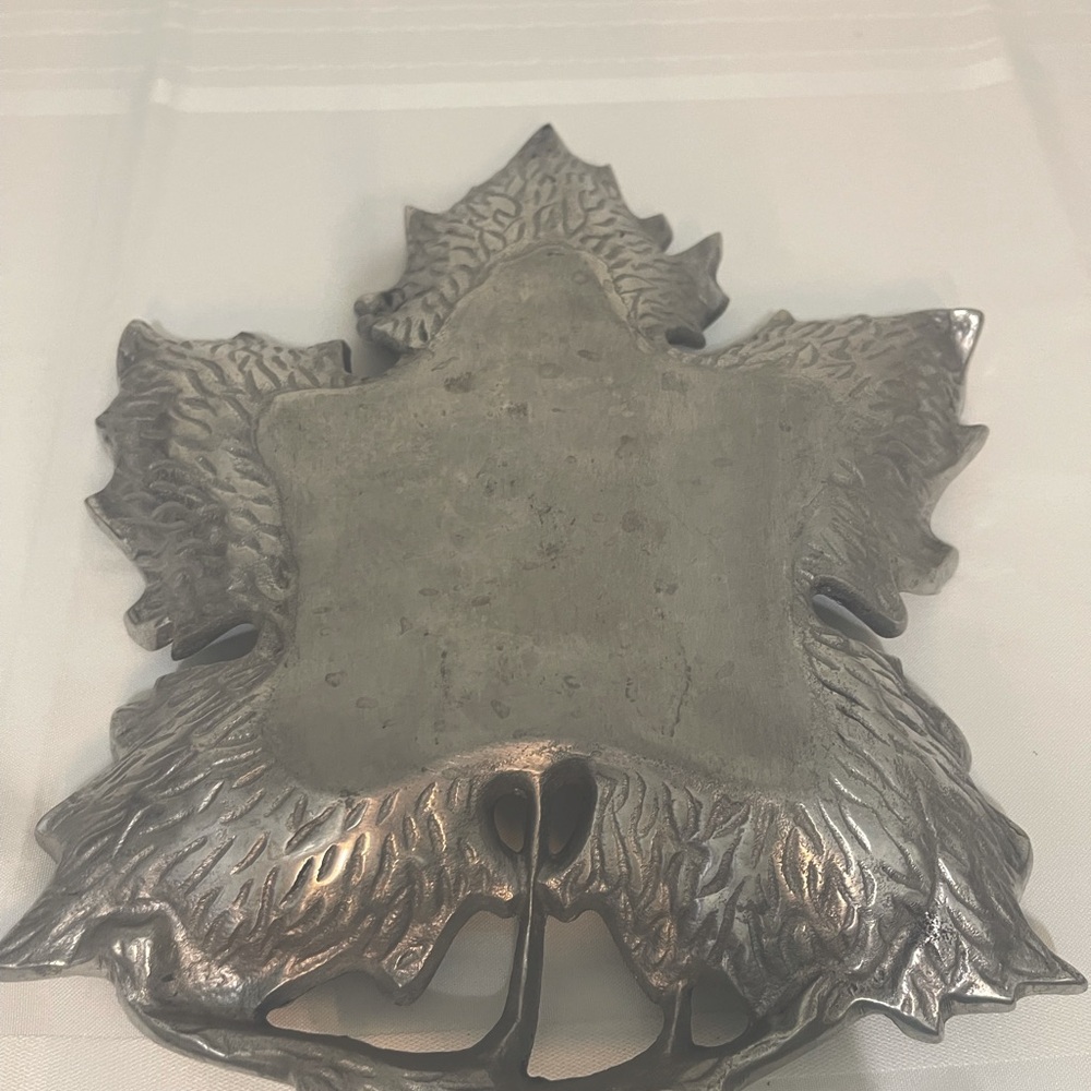 Vintage Pewter Grape Leaf Serving Dish 10.5”X13”X1.5” - Picture 6 of 6